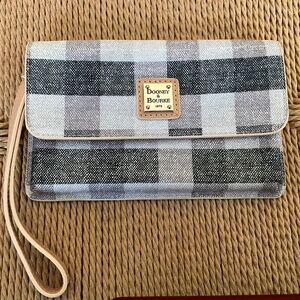 Dooney and Bourke wristlet